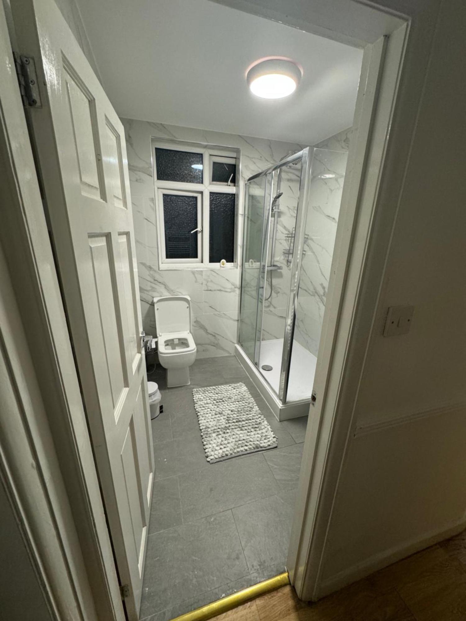 Elegant Estates Humble Abode Room 5 Manchester Exterior photo