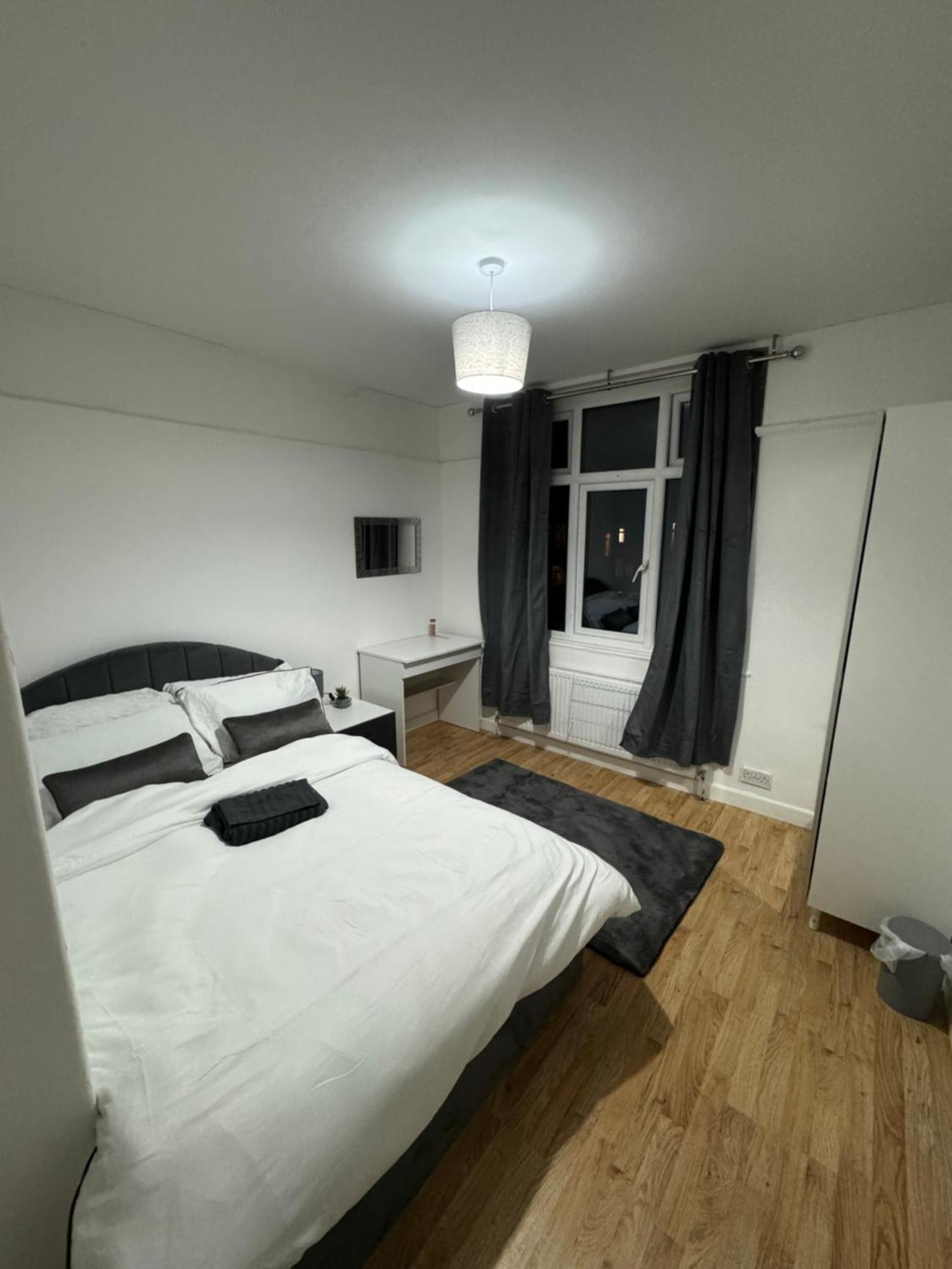 Elegant Estates Humble Abode Room 5 Manchester Exterior photo