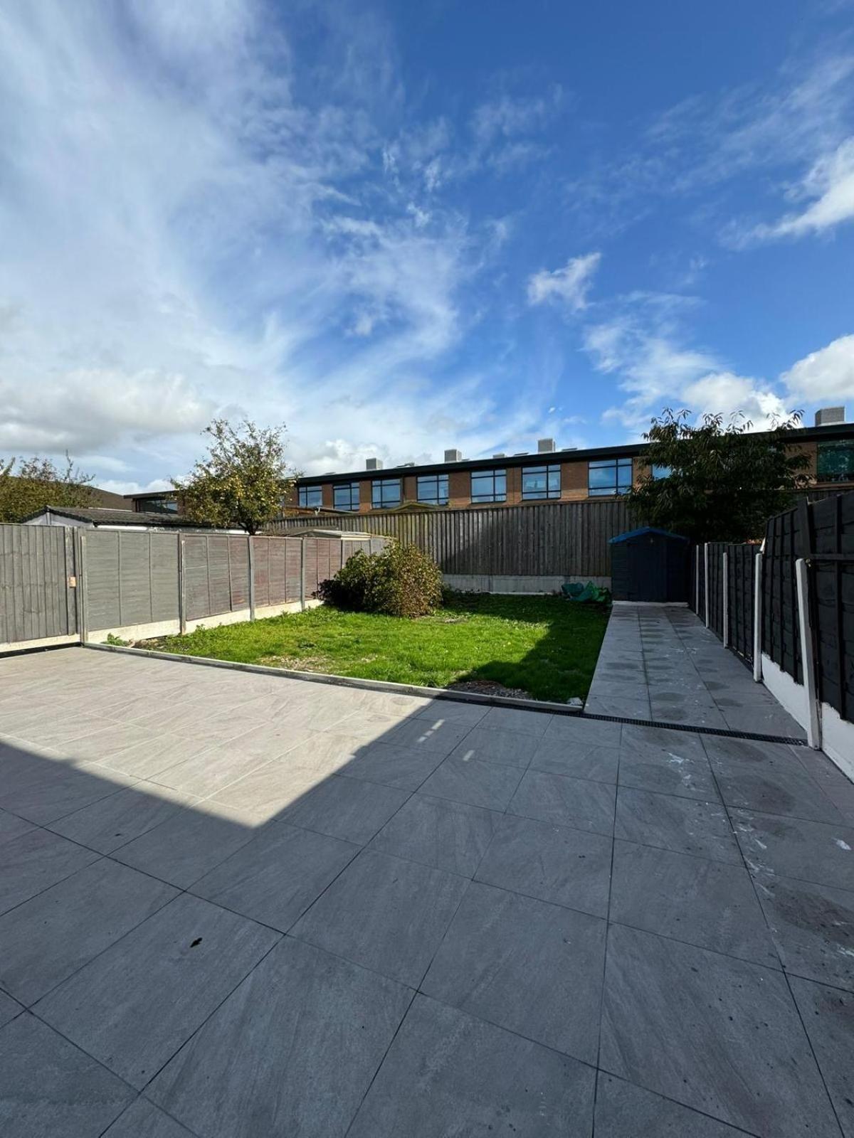 Elegant Estates Humble Abode Room 5 Manchester Exterior photo